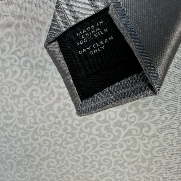 Express 100%‎ Silk Light Grays/Silver Colors Striped Repp Tie, 3 1/4 Inch Wide - Picture 6 of 7